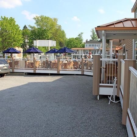 Lake Front Hotel Cooperstown Extérieur photo